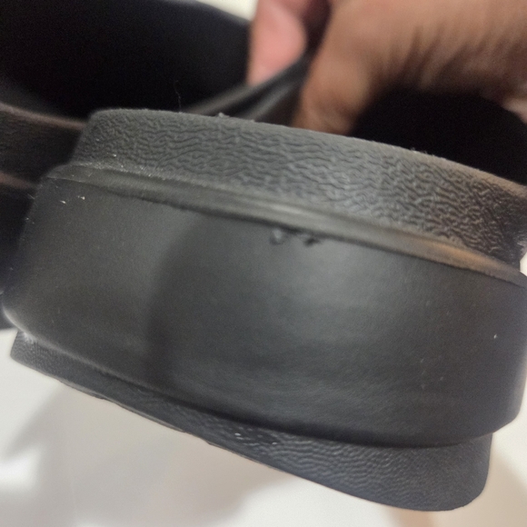 OOFOS OOCLOOG RECOVERY CLOG SIZE: MEN 8 WOMEN 10 BLACK - Picture 15 of 15